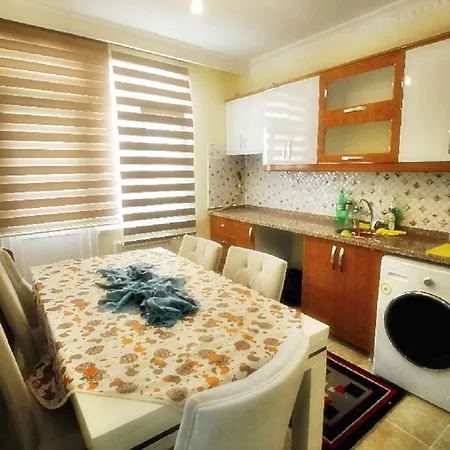 Ege Darin Turizm דירה איסטמבול